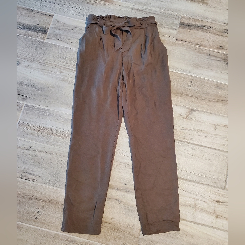 Naf Naf Womens Olive Green Casual Pants Sz 6 Lyocell Summer Travel Resortwear